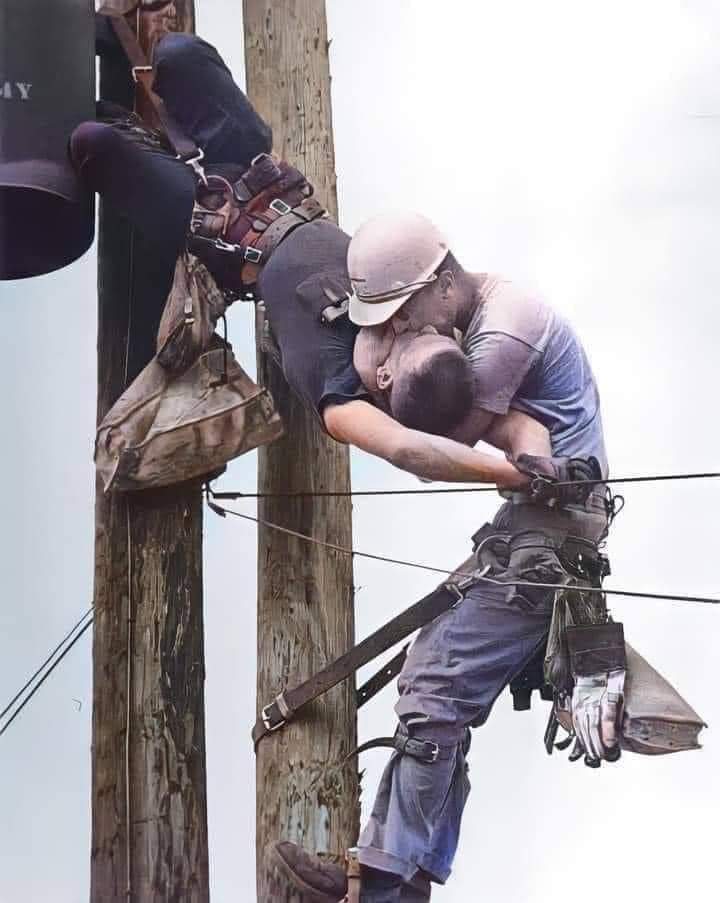 HISTORY: KISS OF LIFE 1 KISS OF LIFE
<p>In 1968, the author received the Pulitzer Prize for this photograph - one of the most prestigious awards in the United States, which is awarded for achievements in music, cinema, theater, and journalism.
The picture shows two electricians, Randall Champion, and Jay Thompson, hanging from a power pole. That day there was a strong heat and nothing foreshadowed trouble. The hum of air conditioners in July 1967 was heard throughout the state of Florida. Because of them, in the city of Jacksonville, there was an overload of power lines, and this caused a power surge.
Randall and Jay were doing routine maintenance on a live line when Randall accidentally touched one of the wires. A discharge of 4000 V passed through the body and his heart stopped. For understanding: during the execution in the electric chair, a voltage of 2000 V is used
Randall's lifeless body hung from the harness. But his partner Jay did not lose his head, realizing that every second is precious, he began to give him artificial respiration right on the pole. It was very inconvenient, but there was no other way out. In such a situation, it is difficult to conduct a normal resuscitation, but Jay still tried to start his friend's heart until he had a weak pulse.
Only after that, he unhooked his partner's insurance and, throwing him over his shoulder, went down to the ground. By the time the rescuers arrived (they were called by professional photographer Rocco Morabito, who happened to be at the scene), Champion was already conscious on the ground.
Not only was he saved, thanks to Thompson, but he lived another 35 years. The electrician died in 2003 at the age of 64.
Thompson is alive today.
#copied</p> KISS OF LIFE
<p>In 1968, the author received the Pulitzer Prize for this photograph - one of the most prestigious awards in the United States, which is awarded for achievements in music, cinema, theater, and journalism.
The picture shows two electricians, Randall Champion, and Jay Thompson, hanging from a power pole. That day there was a strong heat and nothing foreshadowed trouble. The hum of air conditioners in July 1967 was heard throughout the state of Florida. Because of them, in the city of Jacksonville, there was an overload of power lines, and this caused a power surge.
Randall and Jay were doing routine maintenance on a live line when Randall accidentally touched one of the wires. A discharge of 4000 V passed through the body and his heart stopped. For understanding: during the execution in the electric chair, a voltage of 2000 V is used
Randall's lifeless body hung from the harness. But his partner Jay did not lose his head, realizing that every second is precious, he began to give him artificial respiration right on the pole. It was very inconvenient, but there was no other way out. In such a situation, it is difficult to conduct a normal resuscitation, but Jay still tried to start his friend's heart until he had a weak pulse.
Only after that, he unhooked his partner's insurance and, throwing him over his shoulder, went down to the ground. By the time the rescuers arrived (they were called by professional photographer Rocco Morabito, who happened to be at the scene), Champion was already conscious on the ground.
Not only was he saved, thanks to Thompson, but he lived another 35 years. The electrician died in 2003 at the age of 64.
Thompson is alive today.
#copied</p> HISTORY: KISS OF LIFE