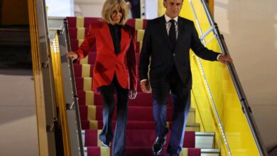 Macron Met Her at 15: The Shocking Love Story That Still Raises Eyebrows – Now a Slap Goes Viral