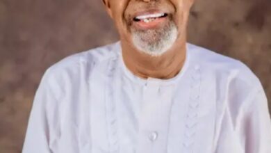 Veteran Nollywood Actor Fabian Adibe is Dead 6 Veteran Nollywood actor, popular for his role in the classic TV series, Things Fall Apart, is dead. Veteran Nollywood actor, popular for his role in the classic TV series, Things Fall Apart, is dead. Veteran Nollywood Actor Fabian Adibe is Dead