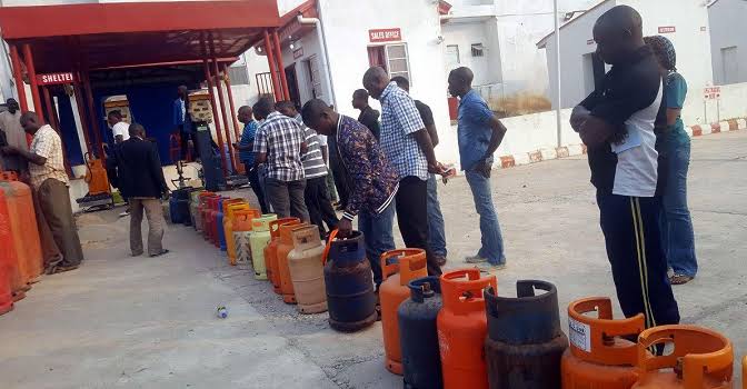 Price of Refilling Cooking Gas in Nigeria: What Consumers Need to Know 1 Price of Refilling Cooking Gas in Nigeria: What Consumers Need to Know Price of Refilling Cooking Gas in Nigeria: What Consumers Need to Know Cooking Gas Price Hike In Nigeria
