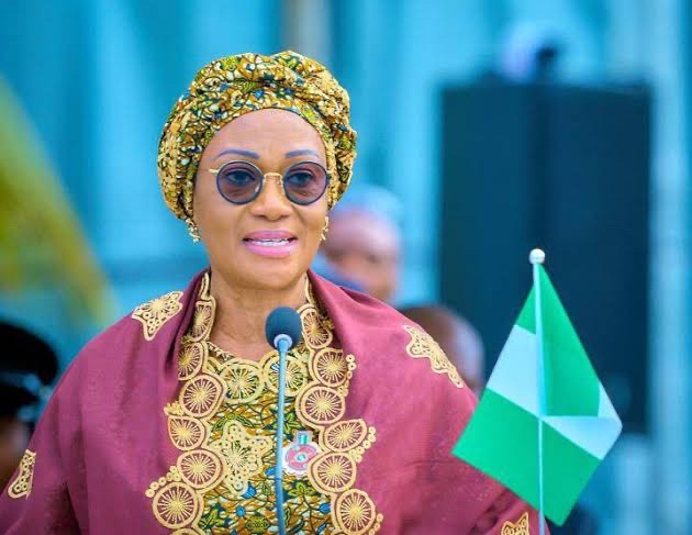 Nigeria’s First Lady Condemns Kidnapping of Students in Kebbi and Niger. 1 Nigeria’s First Lady, Senator Oluremi Tinubu, has expressed deep distress over the recent kidnapping of students in Kebbi and Niger States, describing the incidents as “very disheartening” and a painful reminder of the country’s ongoing battle against insecurity. Nigeria’s First Lady, Senator Oluremi Tinubu, has expressed deep distress over the recent kidnapping of students in Kebbi and Niger States, describing the incidents as “very disheartening” and a painful reminder of the country’s ongoing battle against insecurity. 20251211 202345